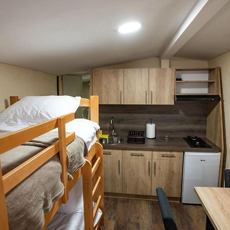 Apartmani Sp Jovanovic Crni Vrh المظهر الخارجي الصورة