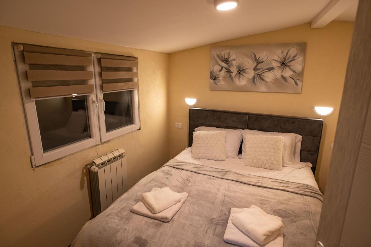 Apartmani Sp Jovanovic Crni Vrh المظهر الخارجي الصورة