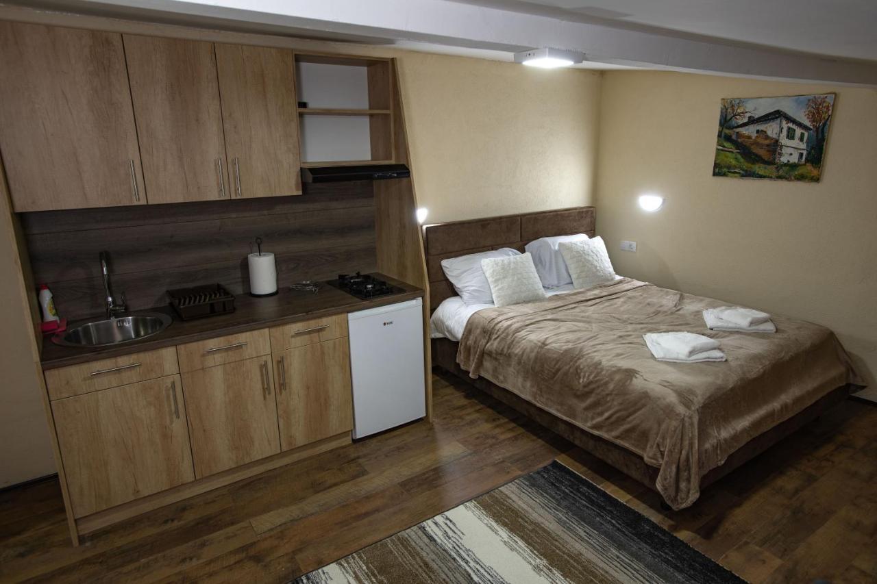 Apartmani Sp Jovanovic Crni Vrh المظهر الخارجي الصورة